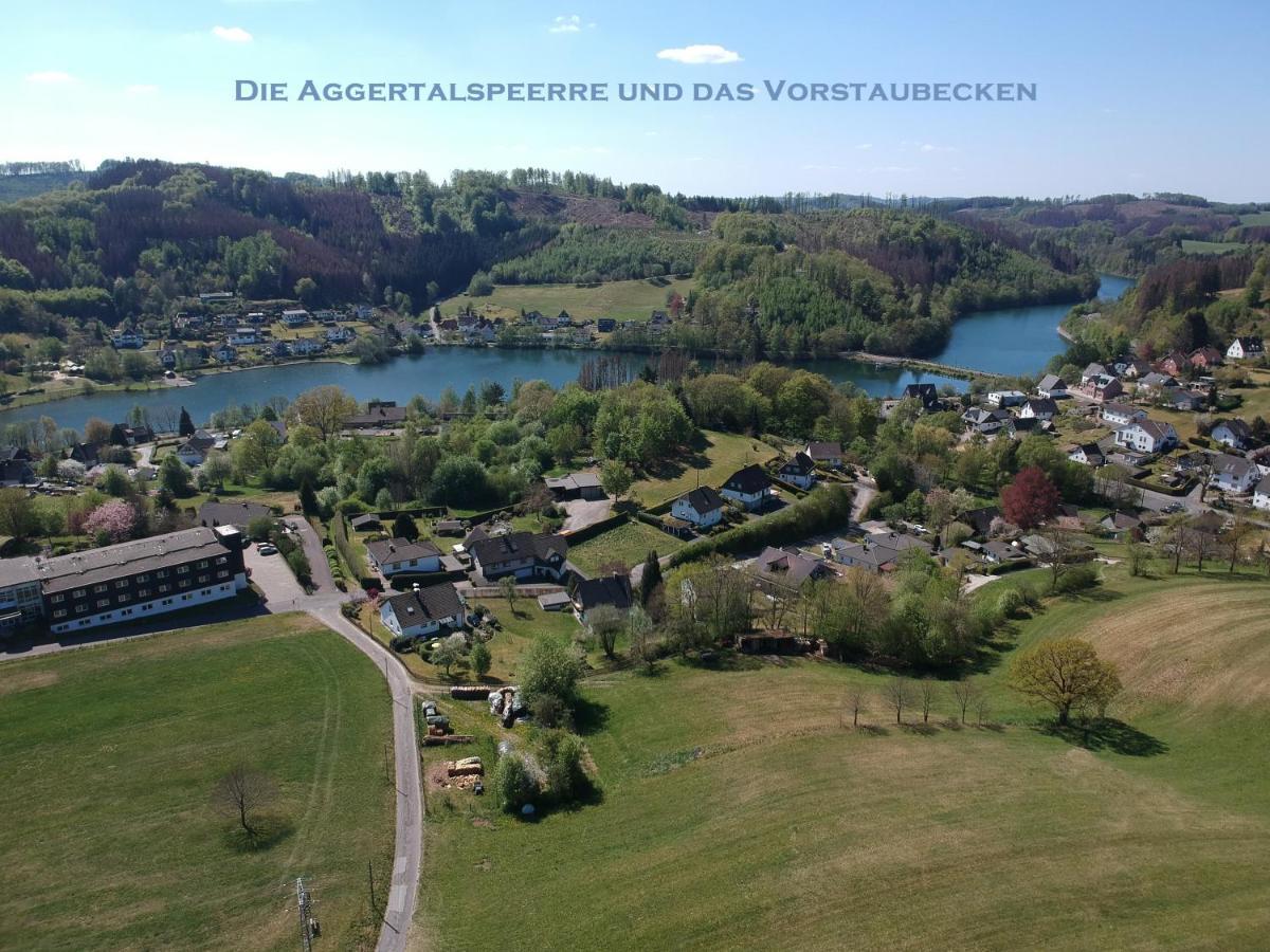 Exklusive Ferienwohnung 'Agger-Blick' Mit Grosser Seeblick-Terrasse & Sauna Gummersbach Kültér fotó